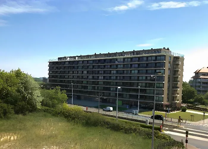 Fantastic Apartment In Blankenberge Near Sea